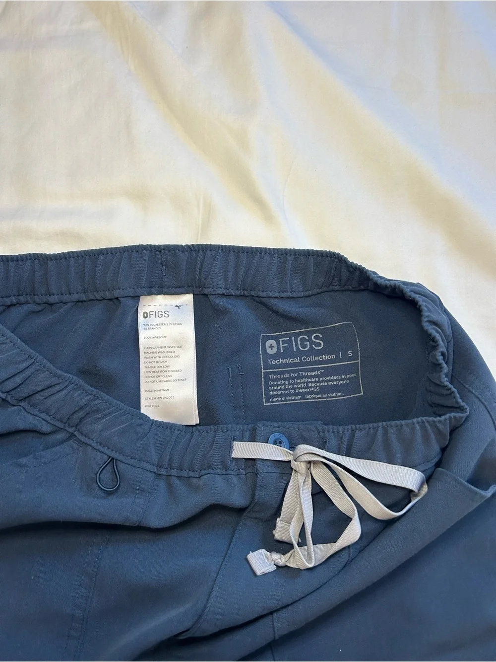 Figs zip fly